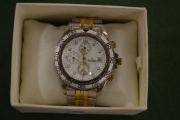 A gents' wristwatch, boxed.