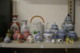 A quantity of modern Oriental china to include vases etc.
