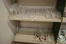 A quantity of glassware.