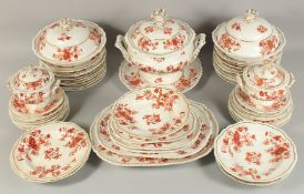 A VERY GOOD CHAMBERLAIN WORCESTER DINING SERVICE comprising: five various sized dishes, large