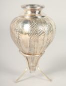 A SILVER LALAOUNIS VASE AND STAND. 6ins high in a Lalanouis box.