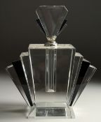 AN ART DECO DESIGN TWO COLOUR SCENT BOTTLE AND STOPPER. 10ins high.