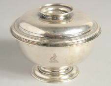 A GEORGE II SILVER LAVABO BOWL, pattern by WILLIAM DARKER. 4.5ins diameter. London 1731.