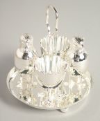 A SMALL SILVER PLATED CHICK CRUET.