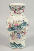 A LARGE CHINESE FAMILLE ROSE PORCELAIN VASE painted with warriors on horseback, and other figures in
