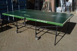 A Jaques autofold table tennis table.