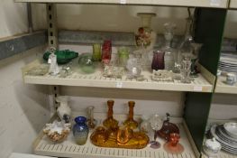 A quantity of decorative glassware.