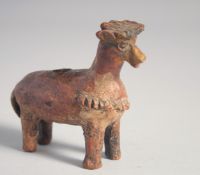 A 17TH/18TH CENTURY OTTOMAN TURKISH CHANAKKALE ANIMAL FIGURE, 9cm long.