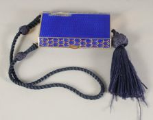 A LADIES .935 SILVER AND ENAMEL COMPACT (A/F).