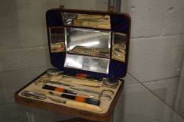 An art deco manicure set.