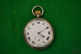 A gentlemen's silver cased pocket watch.