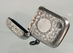 AN ENGRAVED SILVER VESTA. Birmingham, 1908.