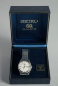 A GENTLEMAN'S SEIKO WRISTWATCH