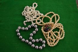 Decorative pearl necklaces.