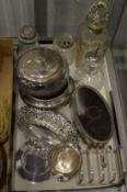 A group of small silver items to include trinket box, toast rack, bonbon dish and other items.