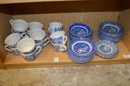 Willow pattern cups and saucers etc.