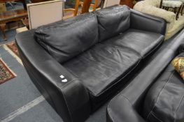 A good large Italian black leather sofa by Incanto.