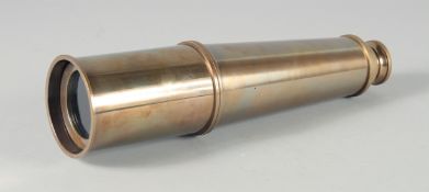 A REPLICA LARGE BRASS TELESCOPE 31ins extended.