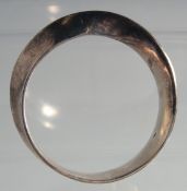 A GOOD DESIGNER SILVER BRACELET. 70gms.
