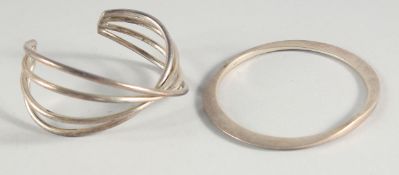 TWO GOOD DESIGNER SILVER BRACELETS. 74gms.