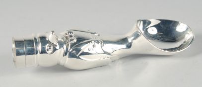 A SILVER PLATED NOVELTY ICE CREAM SCOOP. 7ins
