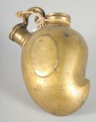 AN 18TH CENTURY MUGHAL INDIAN MANGO SHAPED PORTABLE HUQQA BASE, 13.5cm.