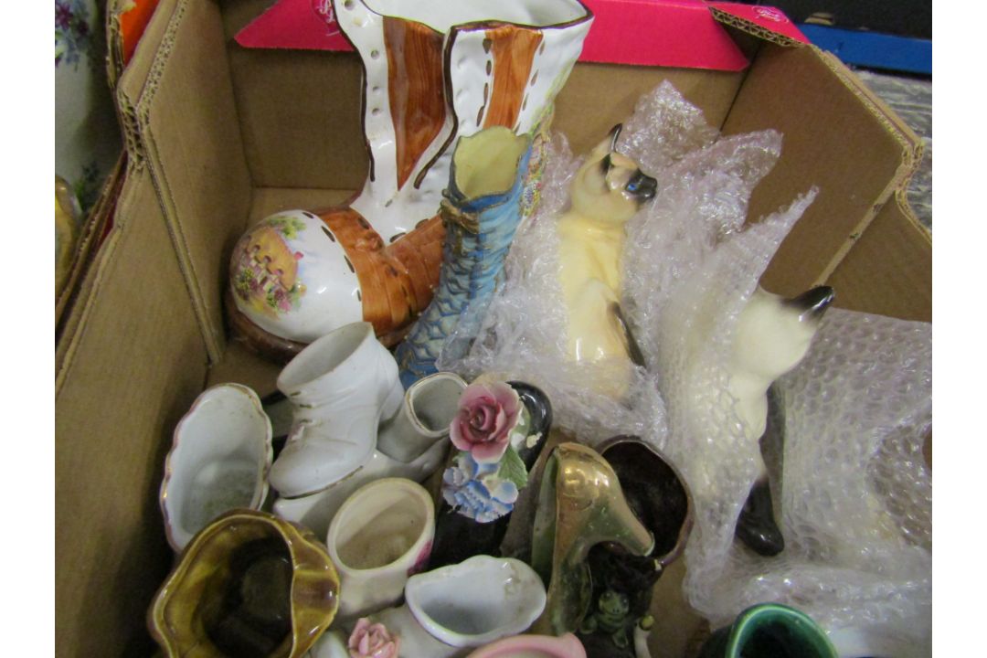 Collection of ceramic boots & 3 Beswick Siamese cats (some damage) - Image 7 of 12