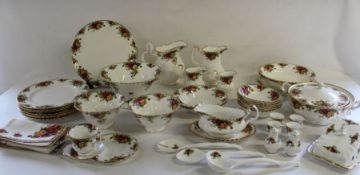 Royal Albert Old Country Roses - approximately 41 pieces