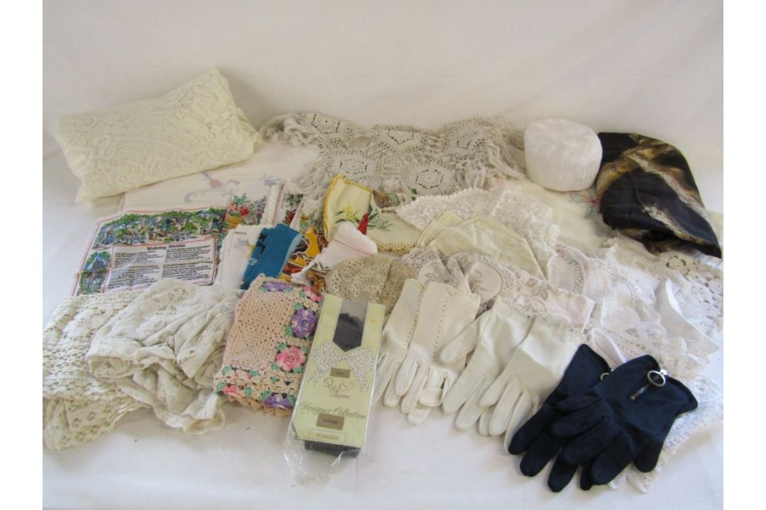 Collection of linen to include a Hindu deity design, net, doilies, ladies gloves, handkerchiefs etc - Image 1 of 5