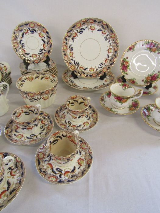 Small selection of Royal Albert Country Roses and a W&B part tea service - Image 3 of 5