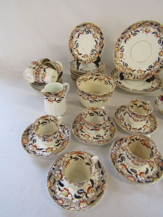 Small selection of Royal Albert Country Roses and a W&B part tea service - Image 2 of 5