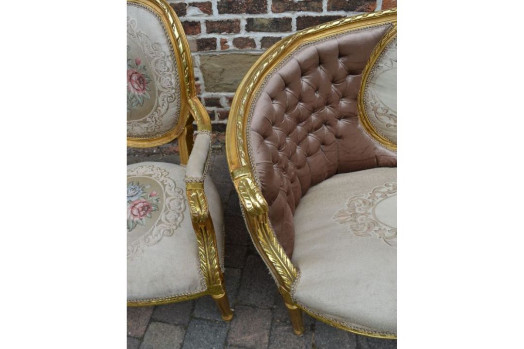 French gilded salon suite comprising a two seater sofa (L 194cm) & two open armchairs - Image 2 of 3