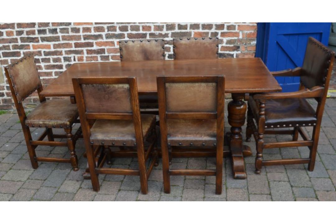 Oak refectory table in the Jacobean style 168cm x 77cm, with 6 Cromwellian style dining chairs in - Image 1 of 3