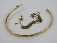 Scrap jewellery, 9ct gold chain and yellow metal bracelet both a/f. Total weight 3g.