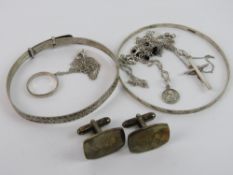 A quantity of silver jewellery including cufflinks, crucifix, St Christopher, etc, 36.2g.
