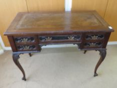 A late 19th/early 20thC escritoire writing desk.