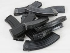 Ten 8K 416-SA80 magazines.