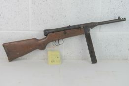 A deactivated Beretta Mod. 38/44 Sub Machine Gun.