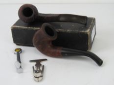 A Hardcastle Special De Luxe pipe, together with another pipe and two smoking tools.