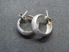 A quantity of silver and costume jewellery earrings.
