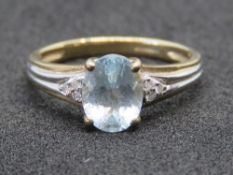 A 9ct gold aquamarine ring,