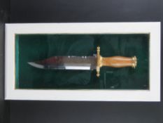 A decorative 'John Wayne Commemorative Bowie' as made by WF? 90FM No.