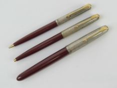 A Parker pen set comprising fountain pen with 'Parker 51' ink cartridge within,