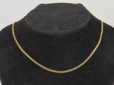 A 9ct gold double curb link necklace chain hallmarked 375, 40cm in length, 3.9g.