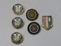 A quantity of archery badges inc Bowmen of Harrow enamelled badge made by Vaughtons Birmingham.