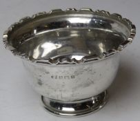 A HM silver sugar bowl raised over single foot base, hallmarked for Birmingham 1930, 99.6g / 3.