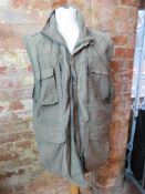 A Regatta 70% cotton gillet, size L 42