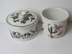 A lidded Portmeirion Botanic Garden dish together with matching Jardinere. 17.5cm dia. Two items.