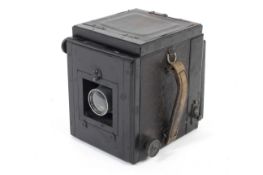 A Thornton Pickard Duplex Ruby Reflex plate camera. With a 6 inch Isostigmar 1:4.