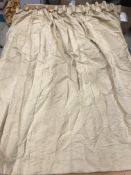 One pair of cotton type gold self-patter